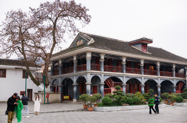 截图录屏_选择区域_20250630100621.png