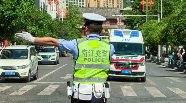 截图录屏_选择区域_20250718093649.png