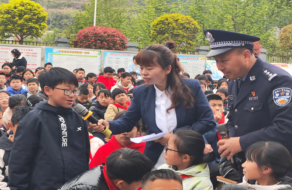 截图录屏_选择区域_20250403092737.png